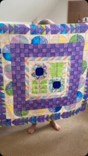 Our Medallion quilts are looking fabulous. An appliquéd round to go and then some borders. WIP from students @poppypatch2015
#medallionquilt #patchworks